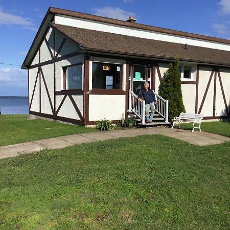 Gite Au Bord De La Baie Bouctouche Eksteriør bilde