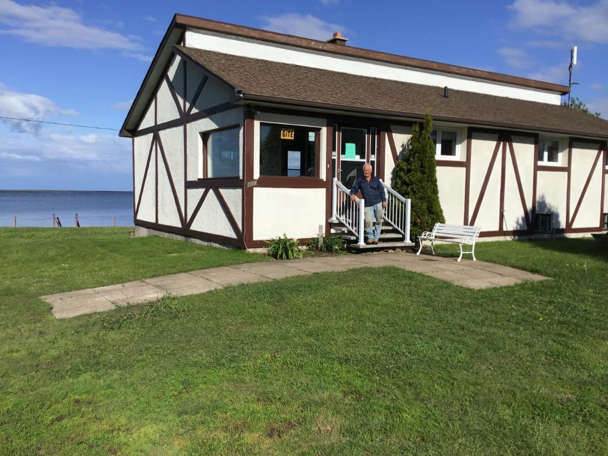 Gite Au Bord De La Baie Bouctouche Eksteriør bilde
